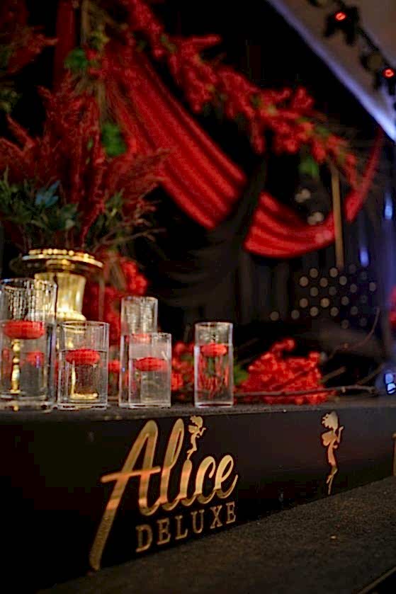 Alice Deluxe Kına Organizasyonu