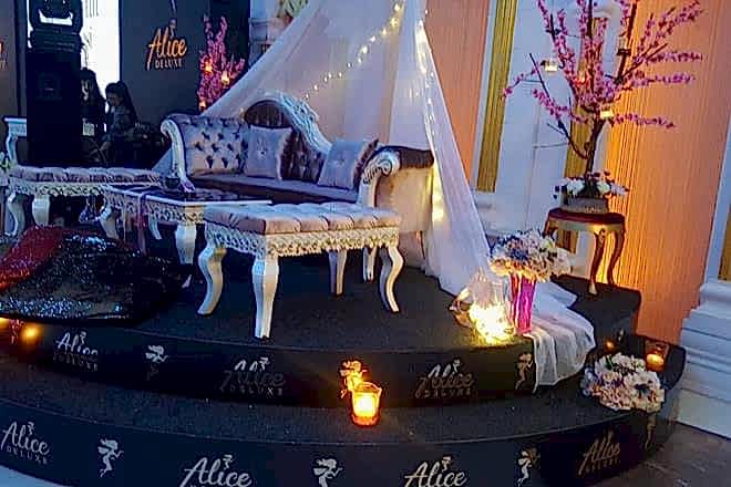 Alice Deluxe Kır Düğünü Salonu